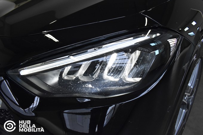 MERCEDES-BENZ GLA 180 d Automatic AMG Line Advanced Plus